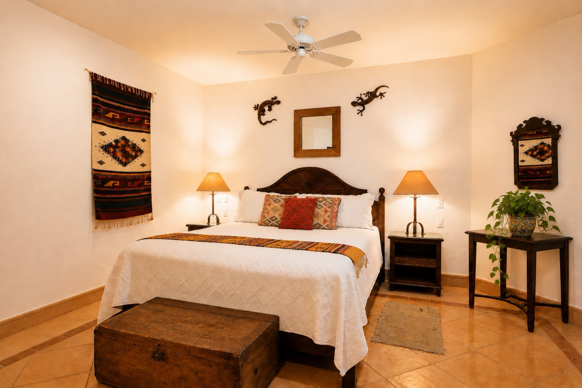 Lower bedroom